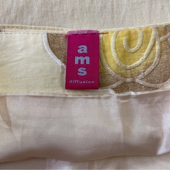 ⸻
AMS Ruffle Tulle A-Line Skirt Yellow Floral Embroidery Romantic Festival Larg - Picture 4 of 13